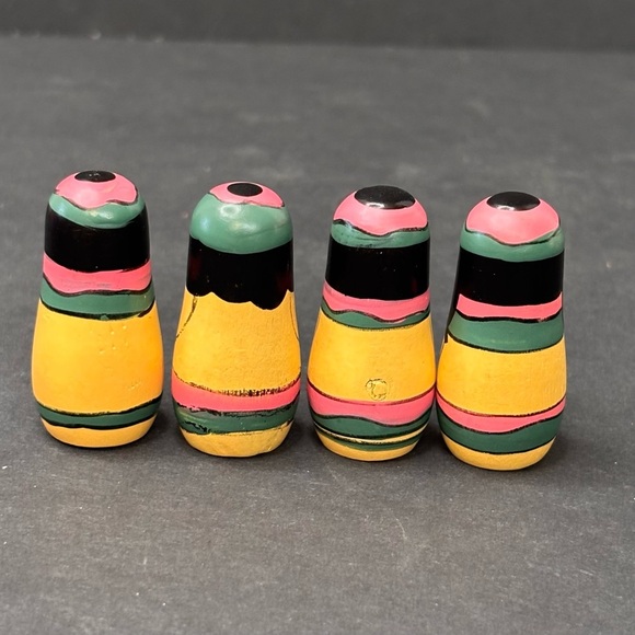 People Of The World “earth Filled With Friendship” Wooden Toys Vintage Set Of 16 - Picture 5 of 12